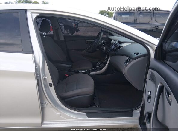 5NPDH4AEXGH720415 2016 HYUNDAI ELANTRA Silver Front interior view