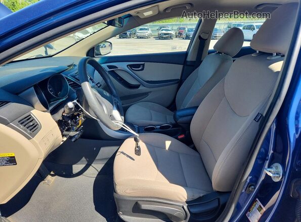 5NPDH4AEXGH758291 2016 HYUNDAI ELANTRA Blue Vista interior delantera
