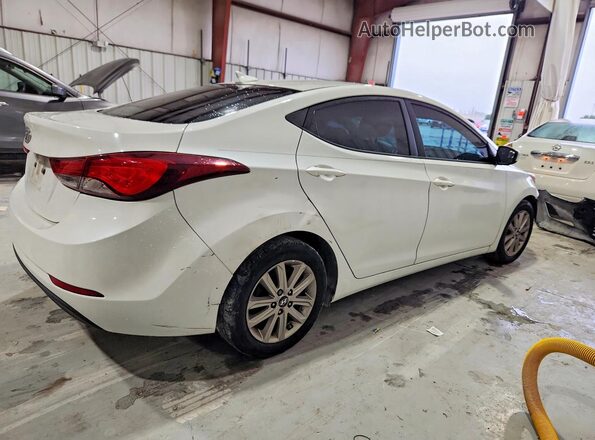 5NPDH4AEXGH760185 2016 HYUNDAI ELANTRA White Tył prawy