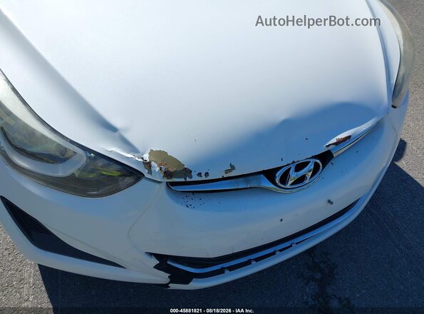 5NPDH4AEXGH760669 2016 HYUNDAI ELANTRA White Vista interior trasera