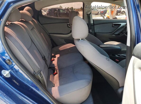 5NPDH4AEXGH770957 2016 HYUNDAI ELANTRA Blue Widok tylnych siedzeń