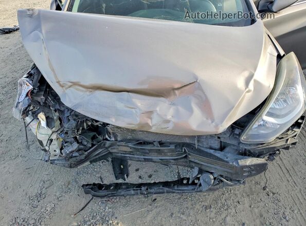 5NPDH4AE6GH781227 2016 HYUNDAI ELANTRA Gray Rear interior view