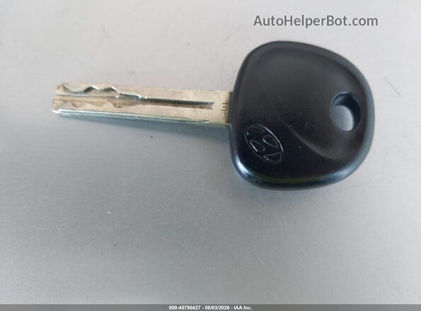 5NPE24AA0HH443486 2017 HYUNDAI SONATA Silver Widok deski rozdzielczej