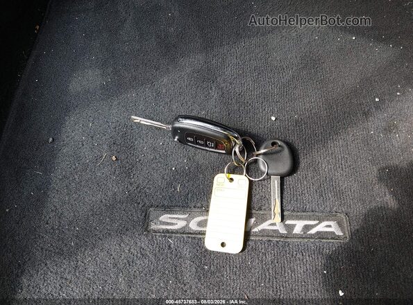 5NPE24AA0KH757002 2019 HYUNDAI SONATA Черный Вид панели приборов