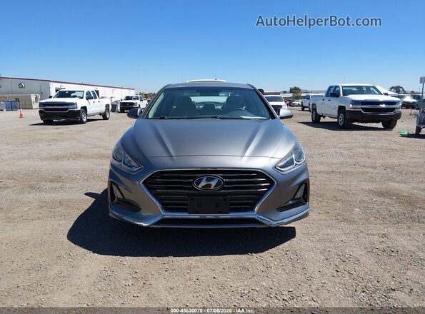 5NPE24AA3KH774957 2019 HYUNDAI SONATA Gray Widok wnętrza z tyłu