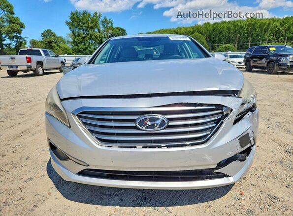 5NPE24AF0GH285077 2016 HYUNDAI SONATA Silver Front view
