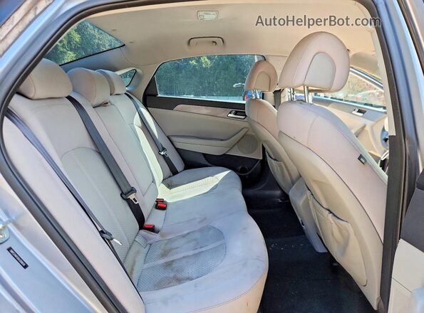 5NPE24AF0GH309619 2016 HYUNDAI SONATA Silver Widok tylnych siedzeń