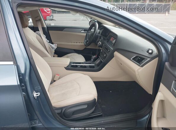 5NPE24AF0GH319177 2016 HYUNDAI SONATA Синий Вид салона спереди