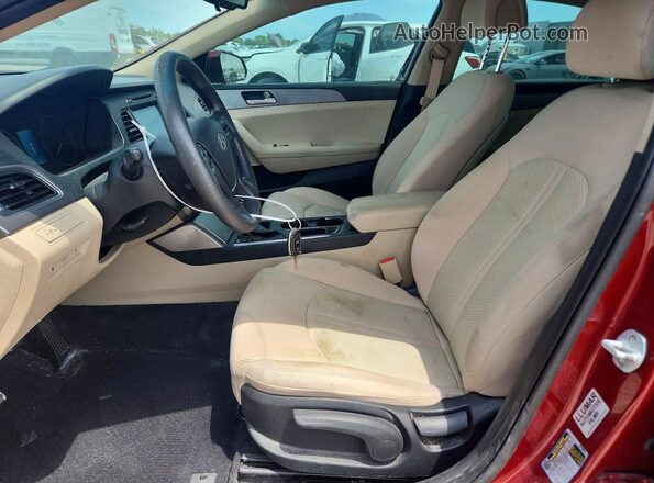 5NPE24AF0GH328008 2016 HYUNDAI SONATA Red Widok wnętrza z przodu