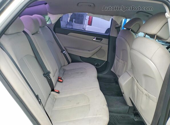 5NPE24AF0GH399435 2016 HYUNDAI SONATA Белый Вид задних сидений