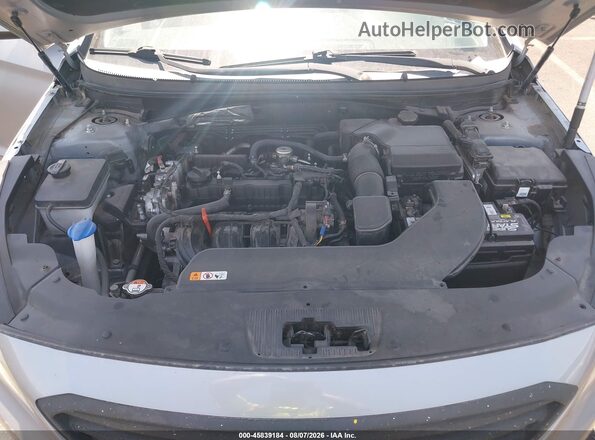 5NPE24AF0HH479352 2017 HYUNDAI SONATA Silver Հետևի տեսք