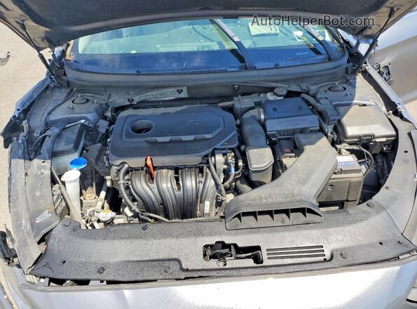 5NPE24AF0JH690878 2018 HYUNDAI SONATA Gray Вид задньої частини салону