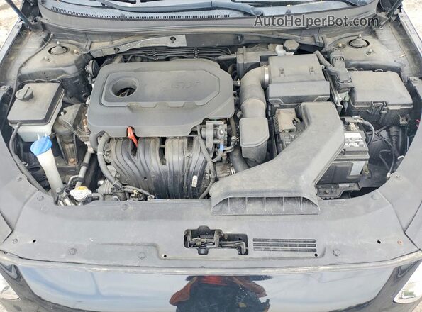 5NPE24AF0JH721126 2018 HYUNDAI SONATA Black Սալոնի հետևի տեսք