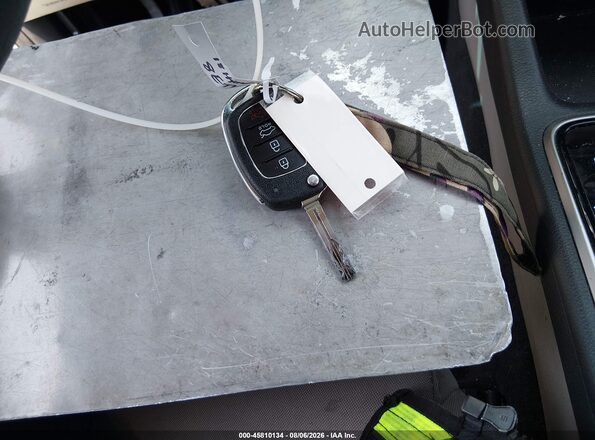 5NPE24AF0JH723037 2018 HYUNDAI SONATA White წინა პანელის ხედი