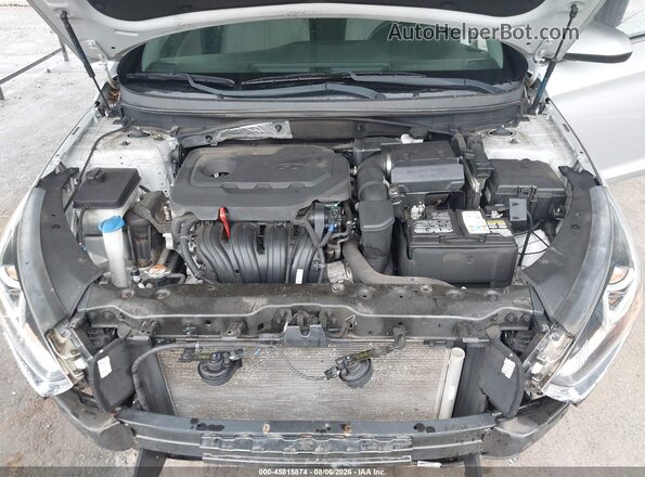 5NPE24AF0JH728013 2018 HYUNDAI SONATA Silver Rear view