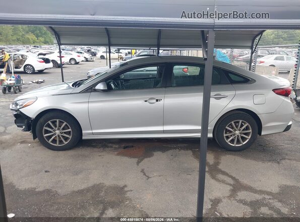 5NPE24AF0JH728013 2018 HYUNDAI SONATA Silver 