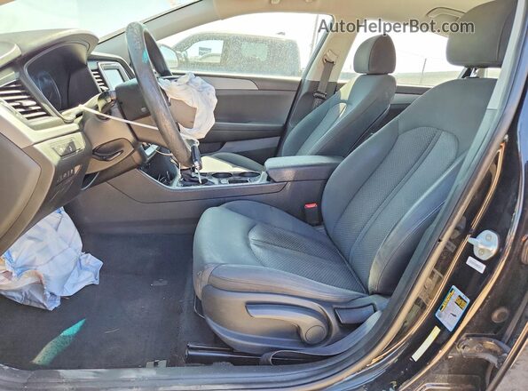 5NPE24AF0KH734153 2019 HYUNDAI SONATA Charcoal Вид салону спереду