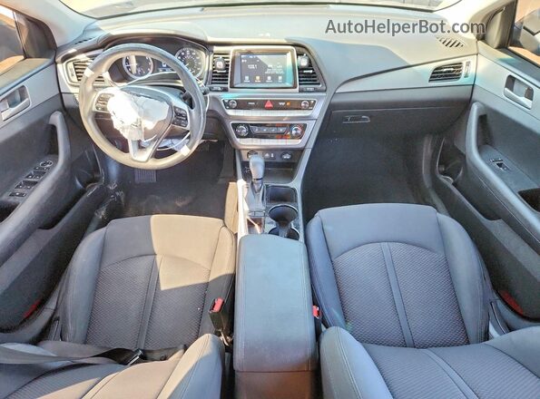 5NPE24AF0KH737019 2019 HYUNDAI SONATA Black წინა პანელის ხედი