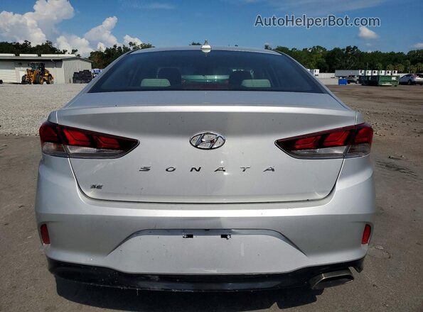 5NPE24AF0KH760929 2019 HYUNDAI SONATA Серебряный Вид сзади