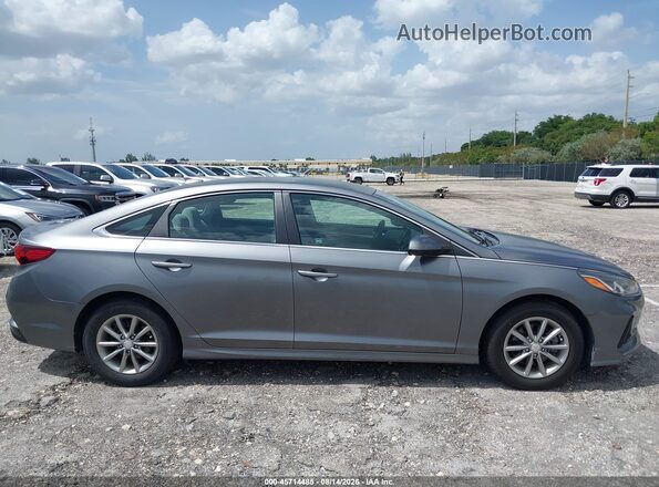 5NPE24AF0KH772322 2019 HYUNDAI SONATA Gray Vista interior trasera
