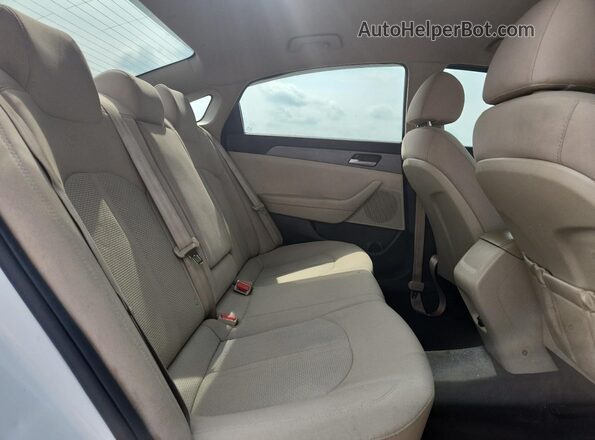 5NPE24AF0KH783515 2019 HYUNDAI SONATA Белый Вид задних сидений