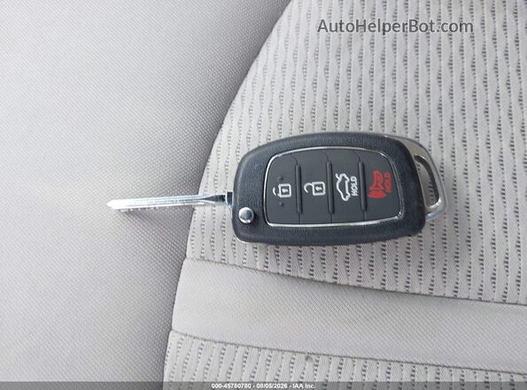 5NPE24AF1GH289686 2016 HYUNDAI SONATA Белый Вид панели приборов