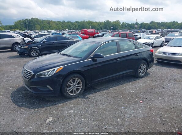 5NPE24AF1GH314375 2016 HYUNDAI SONATA Черный Передняя левая четверть