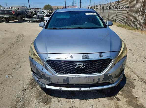 5NPE24AF1GH402746 2016 HYUNDAI SONATA Silver Front view
