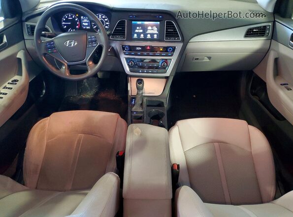 5NPE24AF1HH499237 2017 HYUNDAI SONATA Silver Առջևի վահանակի տեսք