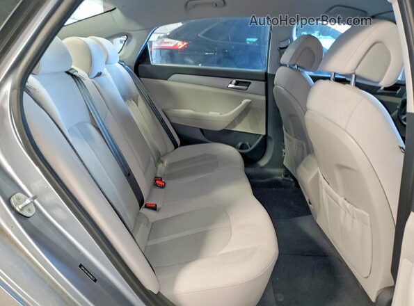 5NPE24AF1HH499237 2017 HYUNDAI SONATA Silver Հետևի նստատեղերի տեսք