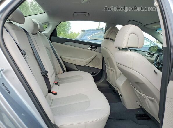 5NPE24AF1HH517705 2017 HYUNDAI SONATA Серебряный Вид задних сидений