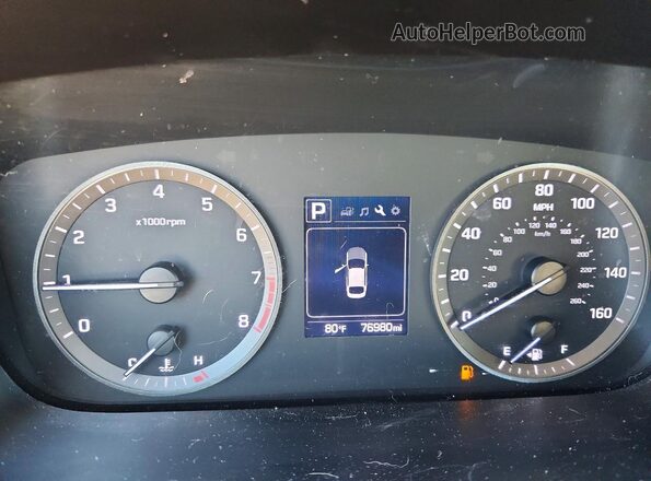 5NPE24AF1HH525559 2017 HYUNDAI SONATA White Vista del cuadro de instrumentos