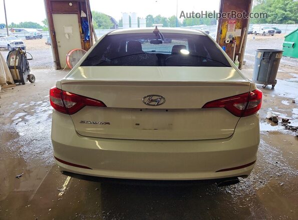 5NPE24AF1HH526744 2017 HYUNDAI SONATA White Rear view