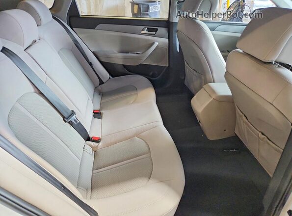 5NPE24AF1HH526744 2017 HYUNDAI SONATA White Rear seats view
