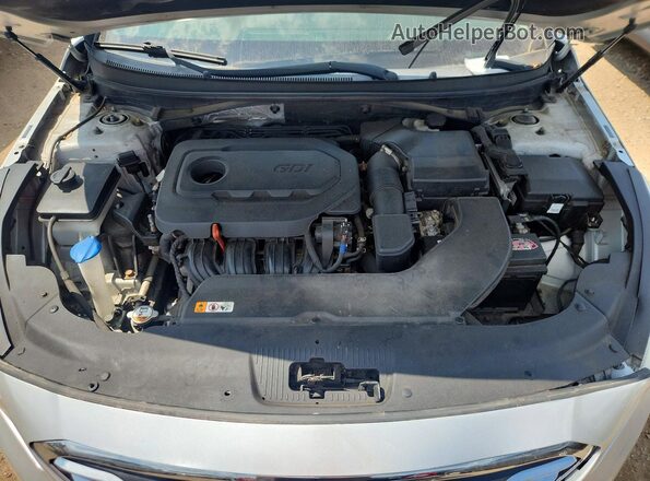 5NPE24AF1HH559260 2017 HYUNDAI SONATA Silver Vista interior trasera