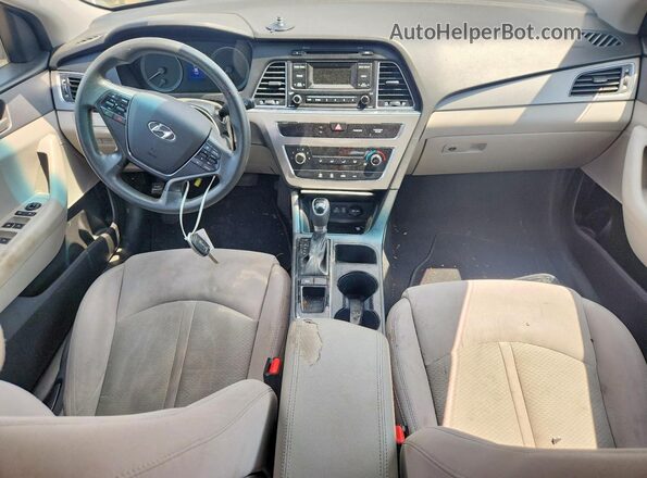 5NPE24AF1HH559260 2017 HYUNDAI SONATA Silver Vista del salpicadero