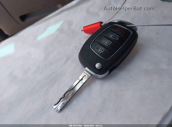 5NPE24AF1JH602033 2018 HYUNDAI SONATA White Вид панелі приладів