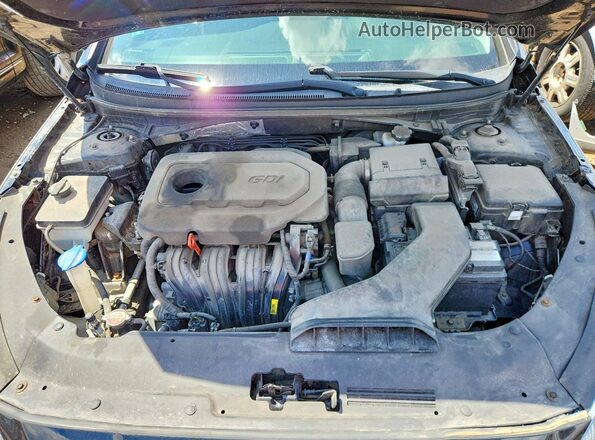 5NPE24AF1JH603022 2018 HYUNDAI SONATA Black Rear interior view