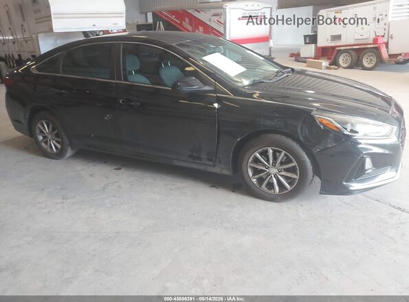5NPE24AF1JH682112 2018 HYUNDAI SONATA Black Front view