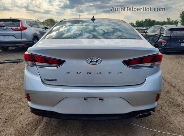 5NPE24AF1KH736610 2019 HYUNDAI SONATA Silver Հետևի տեսք