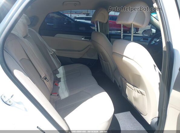 5NPE24AF2GH312425 2016 HYUNDAI SONATA White Widok naklejki z numerem VIN