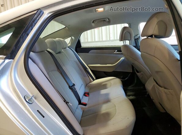 5NPE24AF2GH319536 2016 HYUNDAI SONATA Серебряный Вид задних сидений