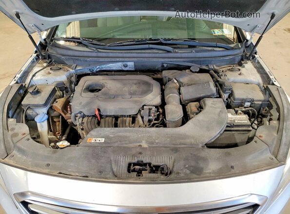 5NPE24AF2GH319536 2016 HYUNDAI SONATA Серебряный Вид задней части салона