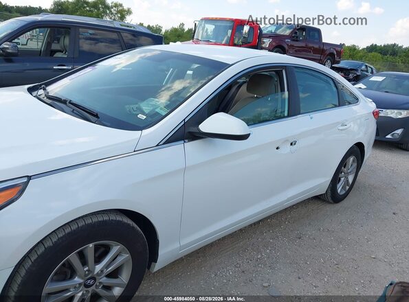 5NPE24AF2GH353301 2016 HYUNDAI SONATA White Դիմացի տեսք