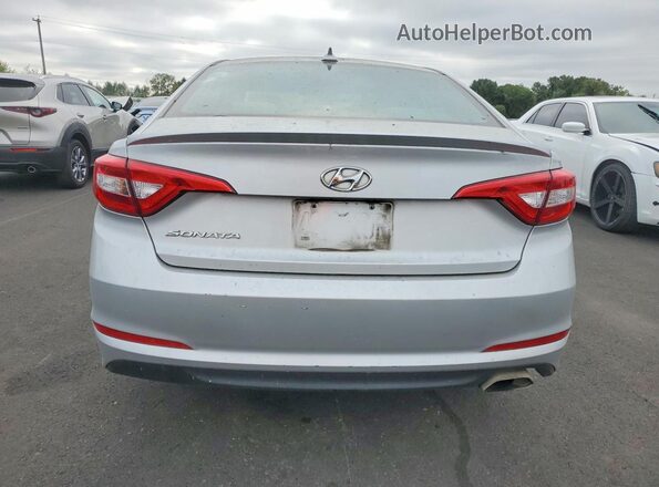 5NPE24AF2HH441511 2017 HYUNDAI SONATA Silver Вид ззаду