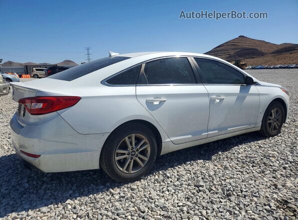 5NPE24AF2HH574821 2017 HYUNDAI SONATA White Rear right
