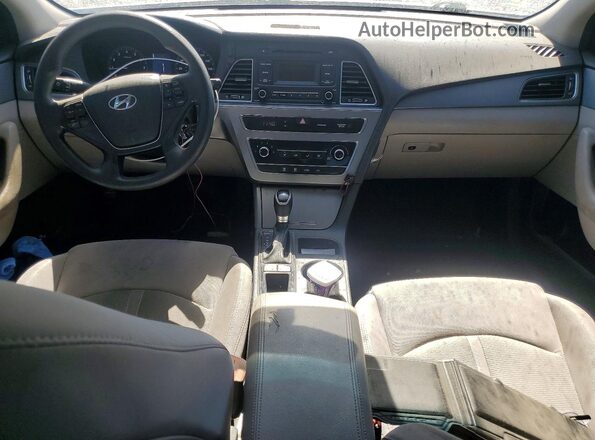 5NPE24AF2HH574821 2017 HYUNDAI SONATA White Dashboard view