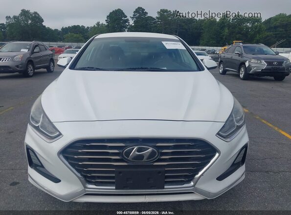 5NPE24AF2KH760589 2019 HYUNDAI SONATA White Vista del cuadro de instrumentos