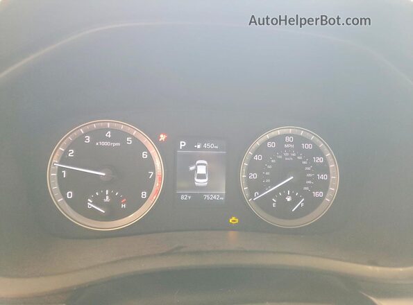 5NPE24AF2KH810830 2019 HYUNDAI SONATA White Սարքավորումների վահանակի տեսք