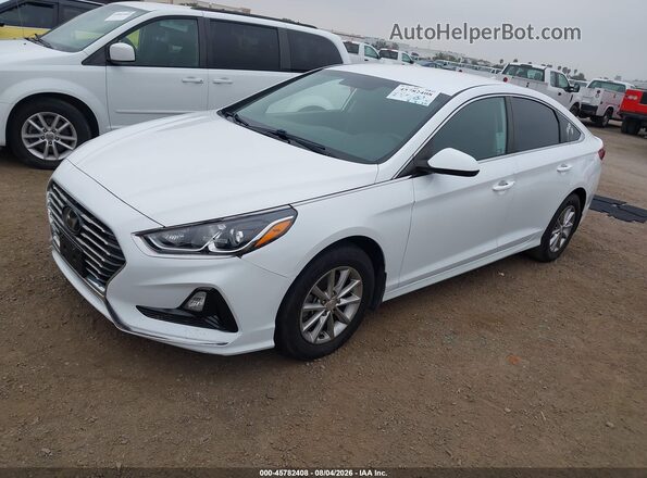 5NPE24AF2KH814912 2019 HYUNDAI SONATA Белый Передняя левая четверть